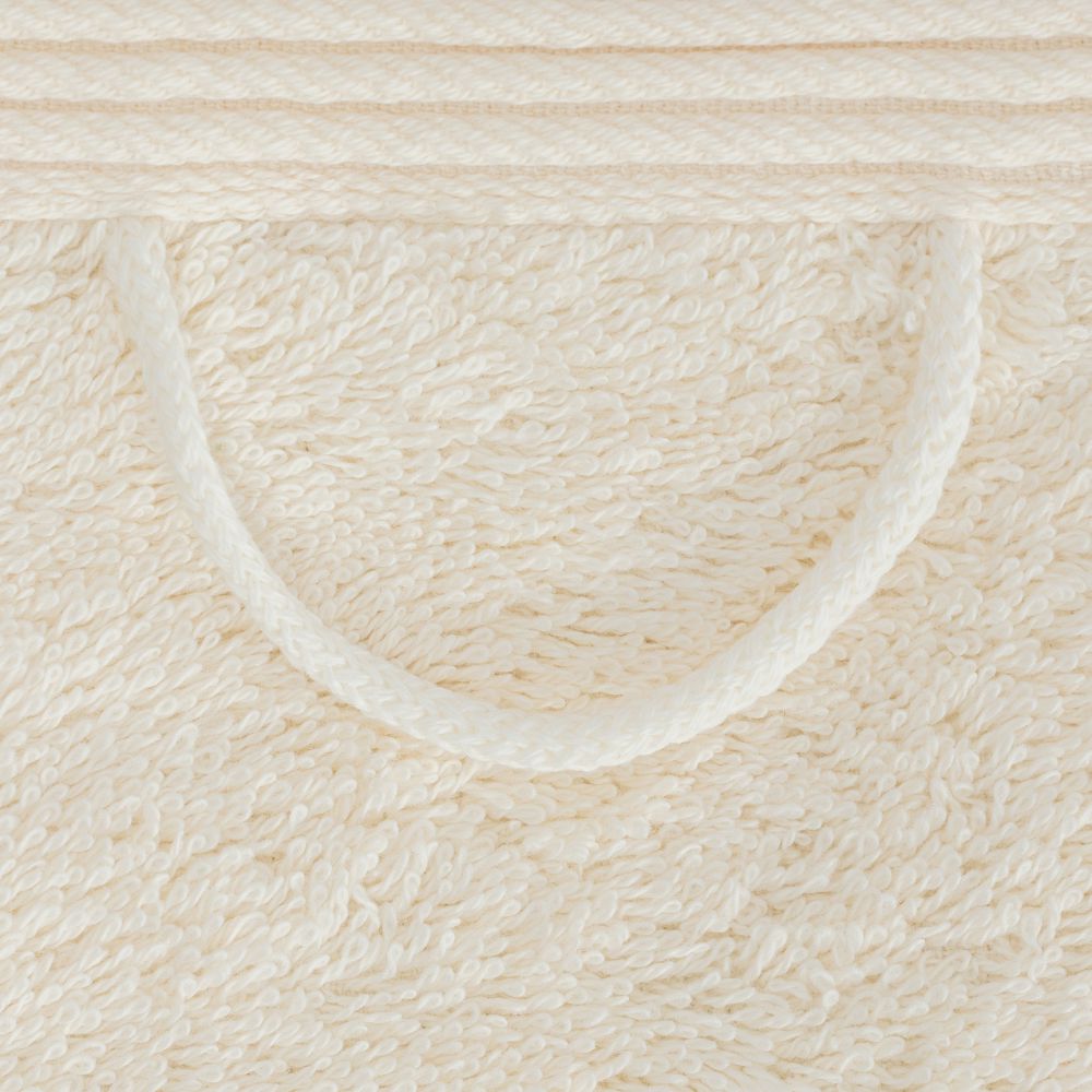 Tulip-themed body and face towel set