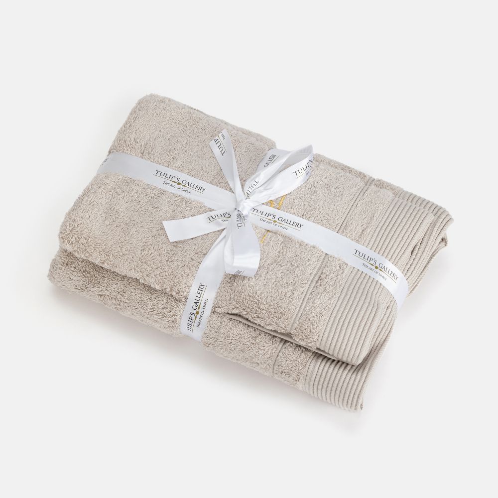 Tulip-themed body and face towel set